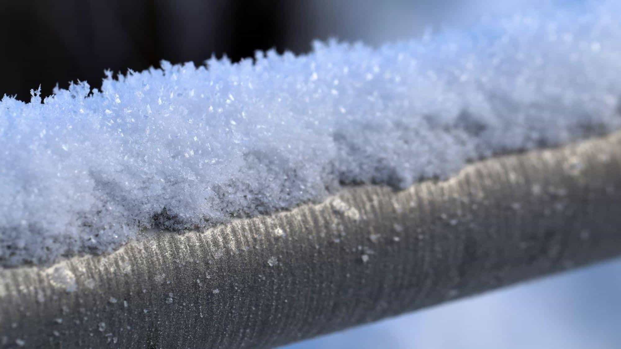 How to know if pipes are frozen top warning signs