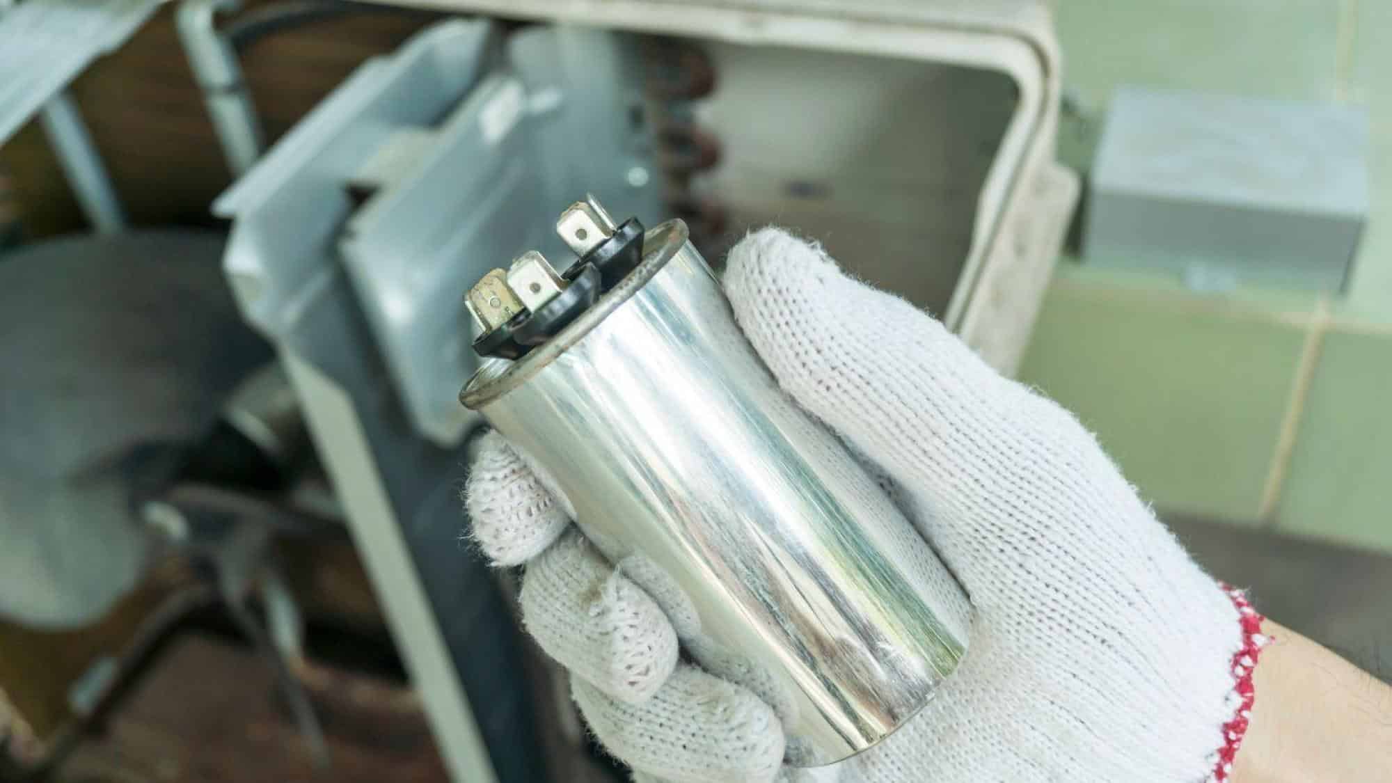 Recognizing the Warning Signs of a Failing AC Capacitor