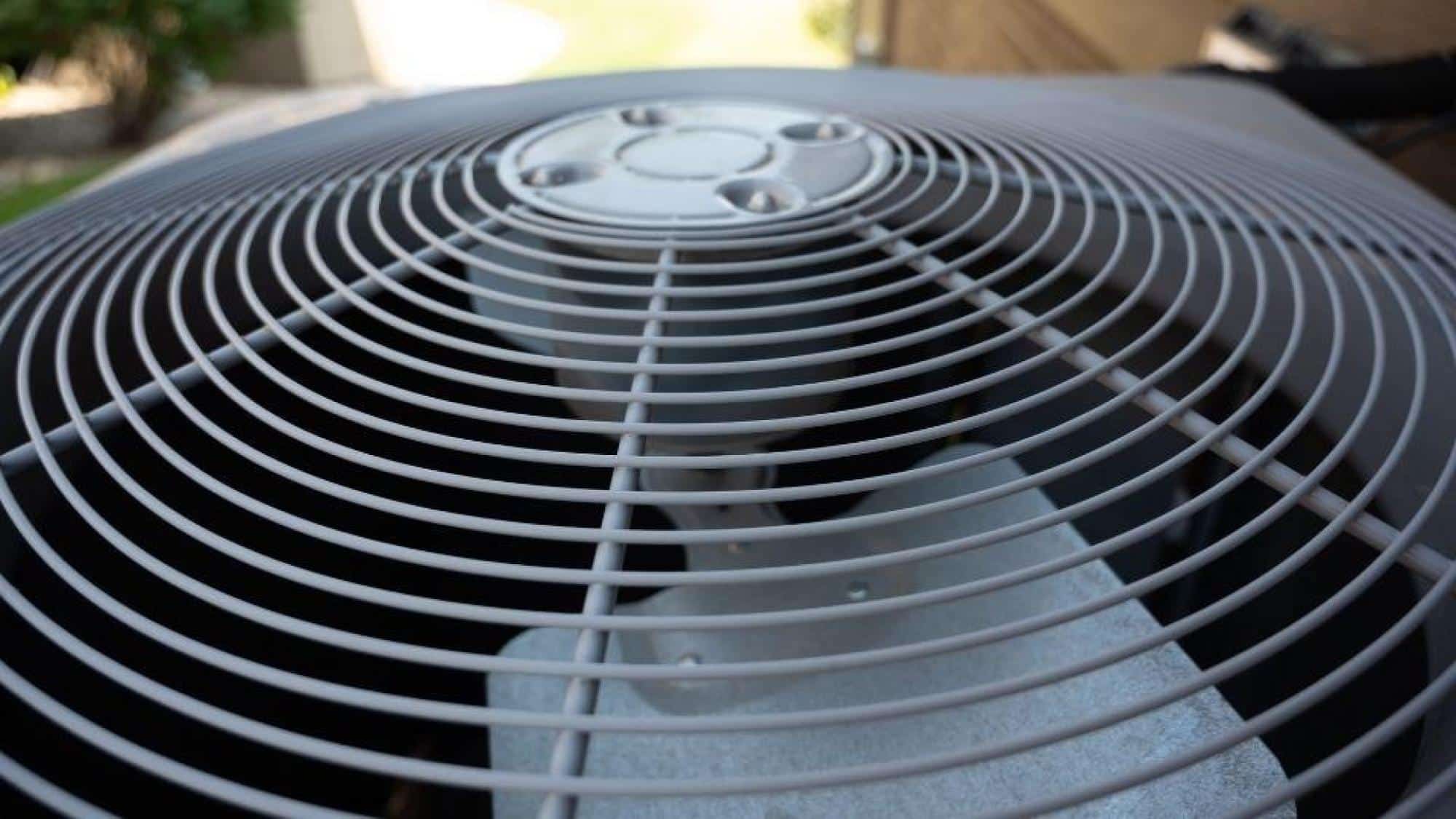 Should AC Fan Be on Auto or On? The Best Settings for Your System