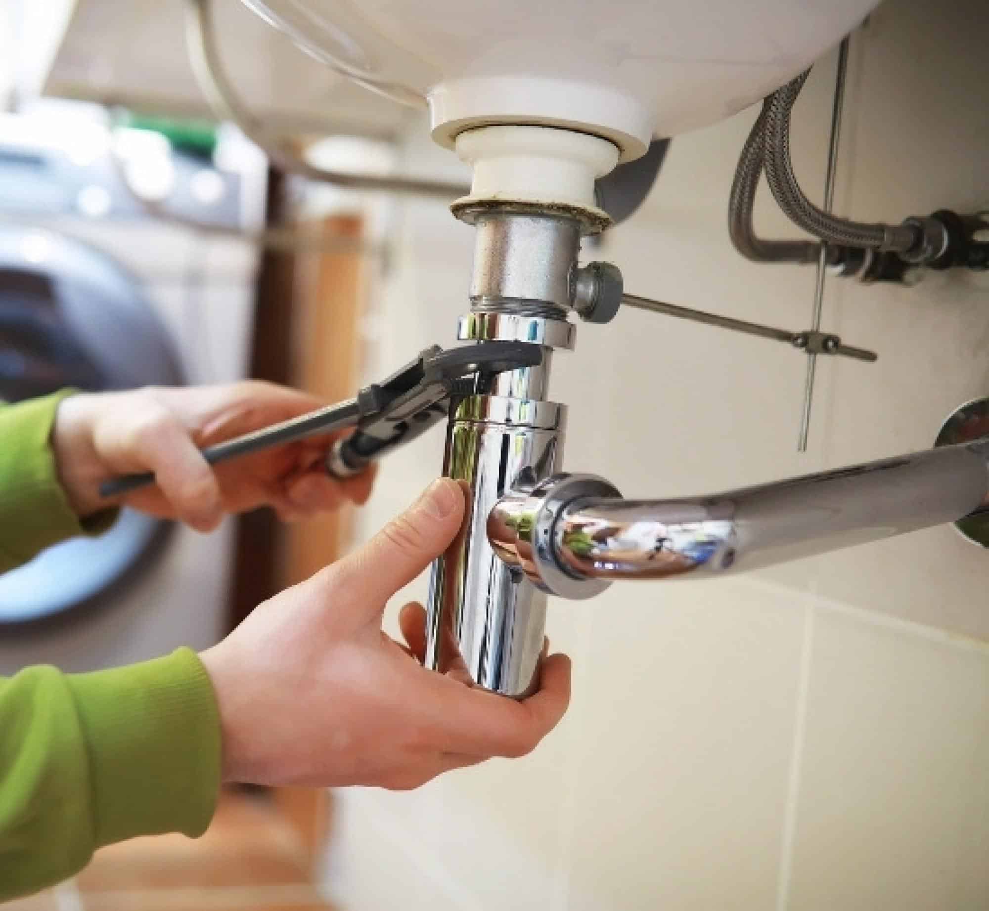 Tightening Sink Drain Pipe