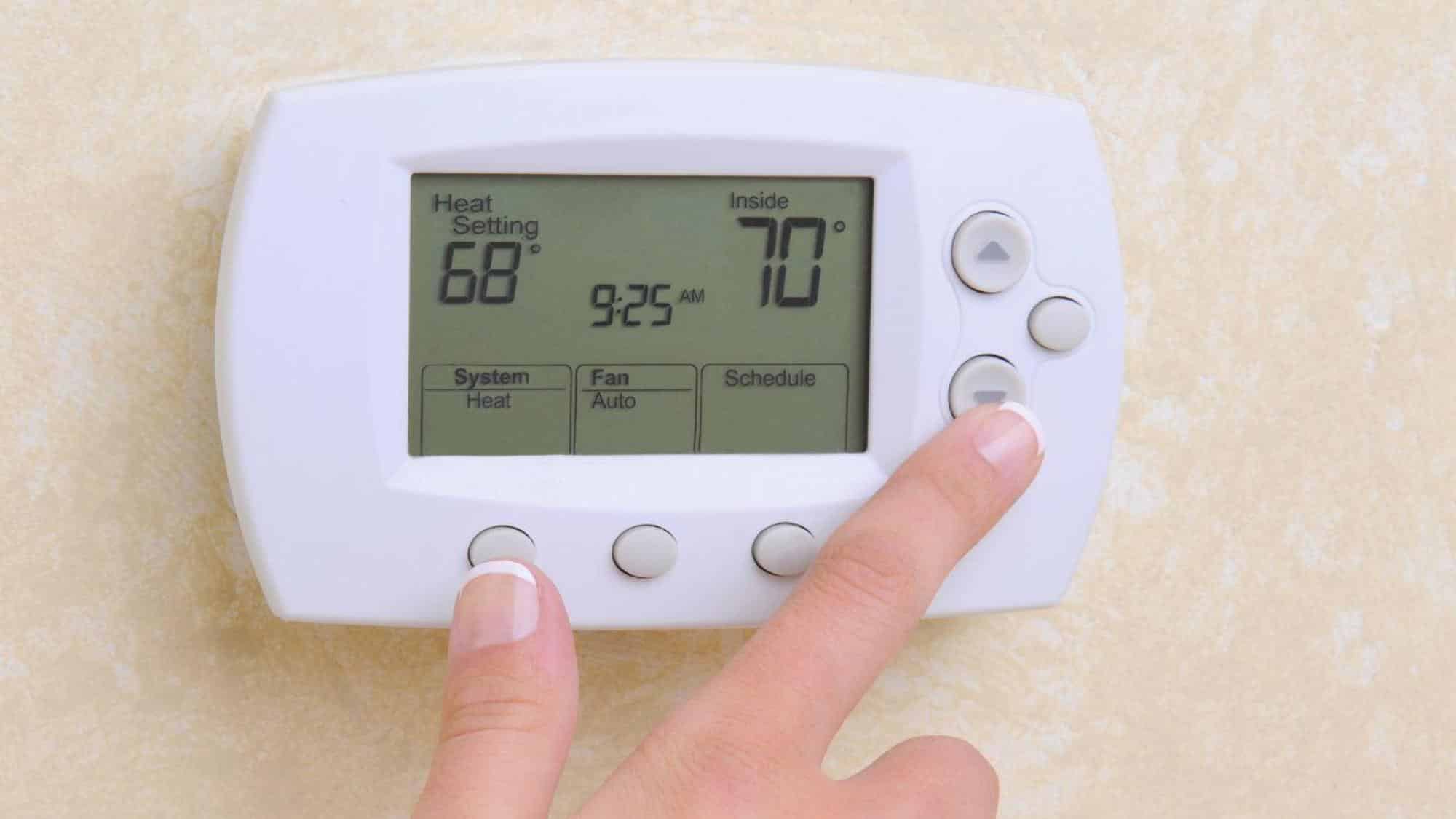  Check Your Thermostat Settings 